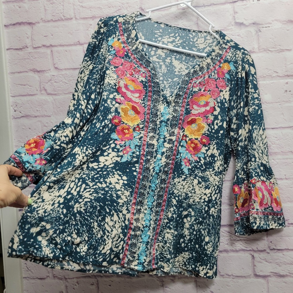 Boho Embroidered Floral Blouse M Bell Sleeve Festival Peasant Artsy Hippie Folk‎ - Picture 3 of 8